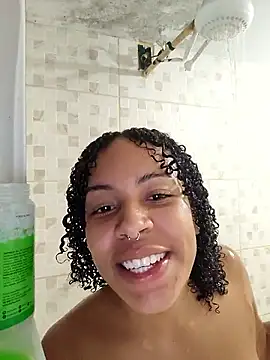 [3 Aug 19:18] Private Show - video by Julia_Pretinha cam model