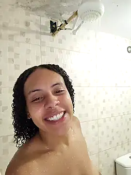 [14 Sep 20:18] Private Show - video by Julia_Pretinha cam model