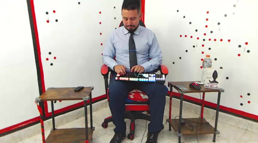 [15 Feb 08:11] Private Show - ক্যাম মডেল KalethBigDick-এর ভিডিও