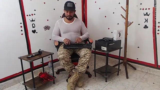 [18 Jul 18:29] Private Show - video by KalethBigDick cam model