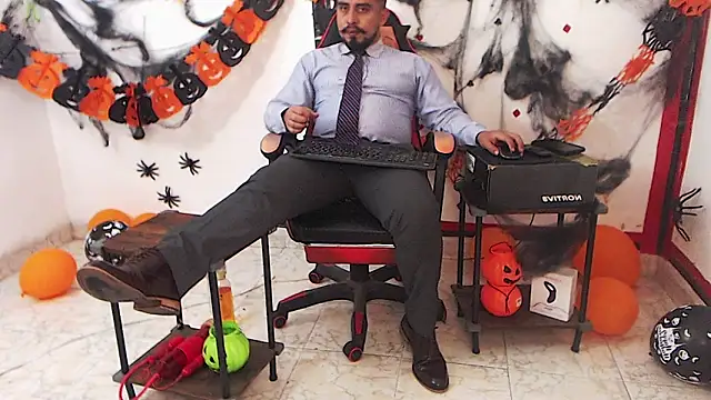 [24 Oct 15:17] Private Show - video by KalethBigDick cam model