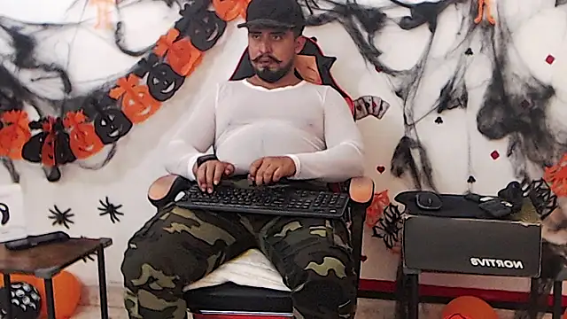 [1 Nov 02:12] Private Show - video by KalethBigDick cam model