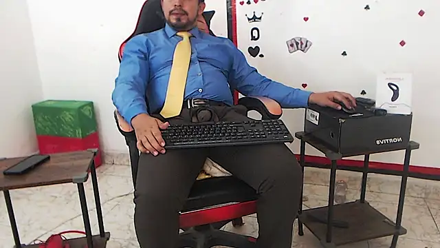 [17 Jan 02:09] Private Show - video by KalethBigDick cam model