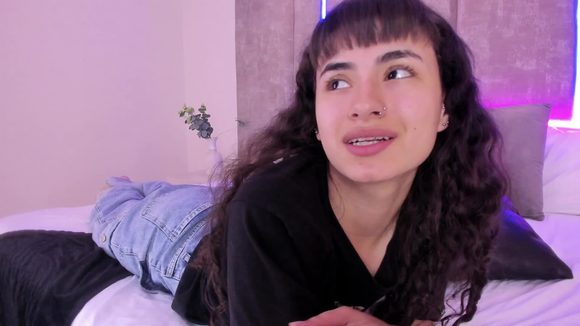 Imagine me being your gf and fucking u, riding u.