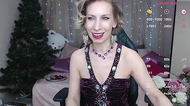 Double penetration with lollipop and dildo , and close-up - ক্যাম মডেল AdrianaSea-এর ভিডিও