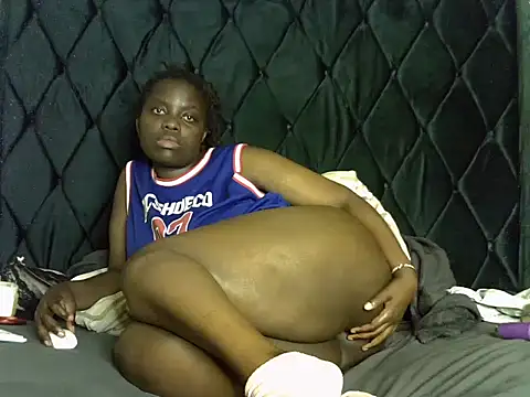 [9 Jun 23:16] Private Show - video by pocupines cam model