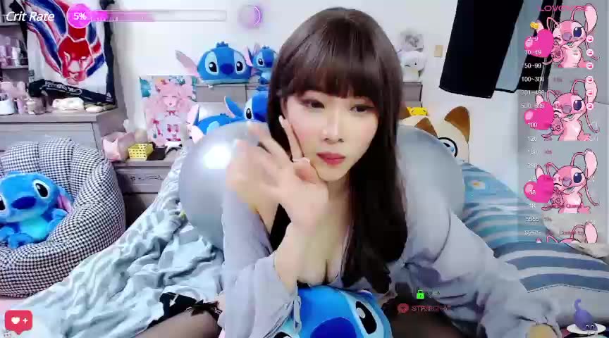 莫莫想你們了^_^