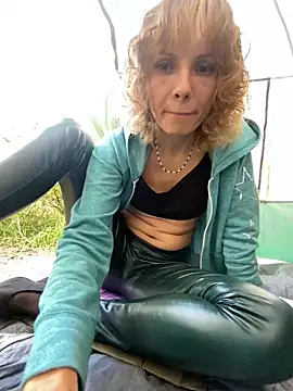 showed pussy close-up - Anita-Smith 캠 모델의 동영상