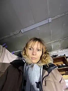 She showed her breasts, pussy and ass. - Anita-Smith 캠 모델의 동영상