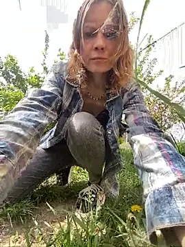 🦋🦋🦋 - video by Anita-Smith cam model