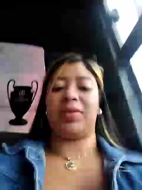 I fuck my big pussy with my tits out and full of milk in public 😈💦 – видео вебкам-модели Pp-ari4na03