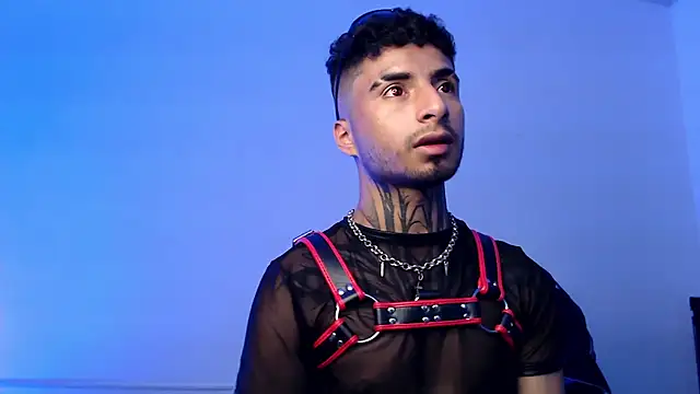 Open the fucking mouth– JuanCamiilo_66 kameramodell videója