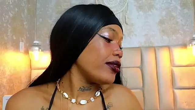 [18 Jun 17:16] Private Show - video by CrystalBrooke3x cam model