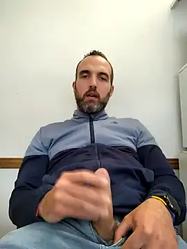 [12 Mar 12:29] Private Show - leon3875 adlı kamera modelinin videosu