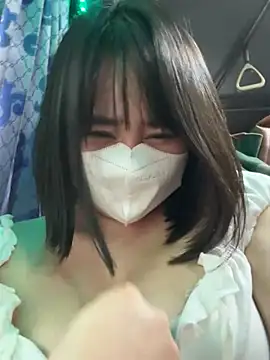 Play dildo on the puslic-カメラキャストのMay-Squirtの動画