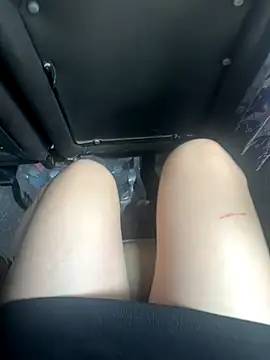 [8 Nov 13:35] Private Show - video oleh model kamera May-Squirt