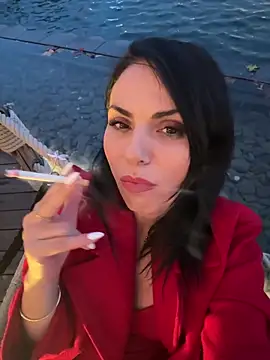 [12 Dec 18:03] Public Showsmoking for you daddy - video oleh KimKelly13 kamera model