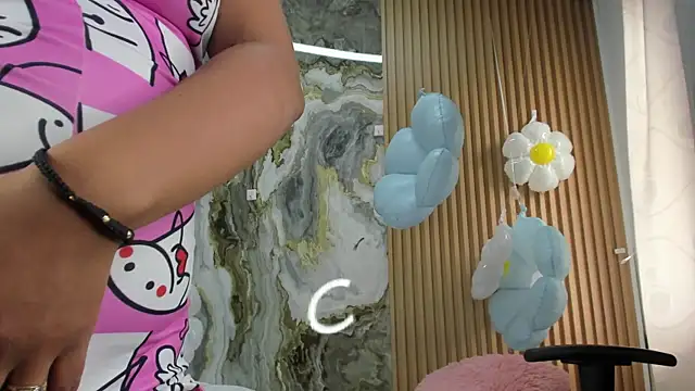 🍑🍑🍑🍑 - video by Lili_16 cam model