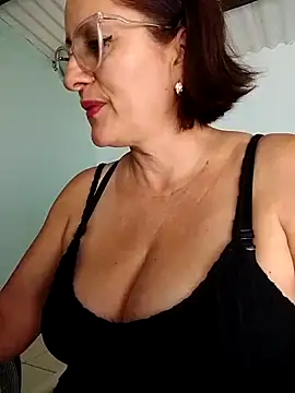 Dildo masturbation and squirt - video by deisy_summers47x cam model