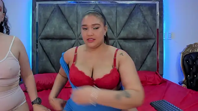 Fucking Daniela with gloves - فيديو من Danielaandximena موديل الكام
