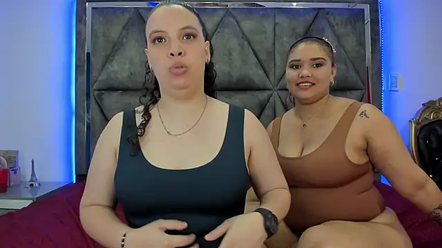 Vibrating high while naked and classless - فيديو من Danielaandximena موديل الكام