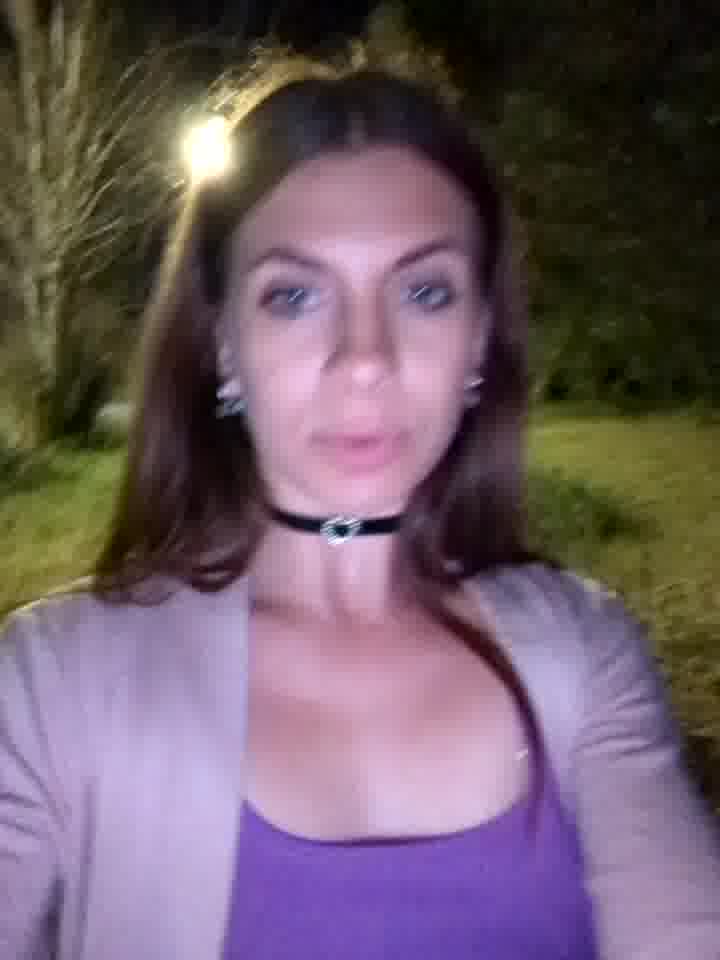 Night walk, and cum on the face🍌💦😱