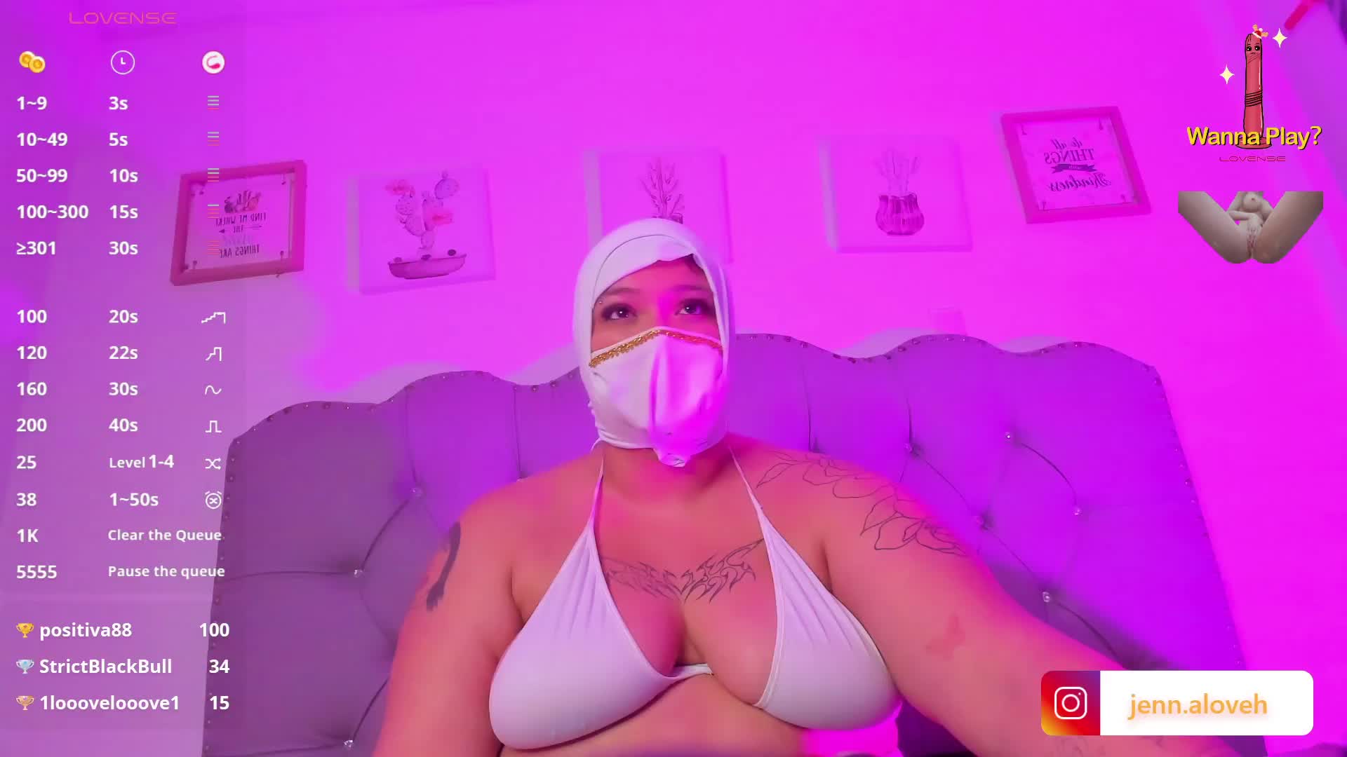 Dildo in hard pussy♥
