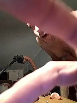 Damn hot😅🥰 - vidéo du modèle de showcams Assandthroat-destroy