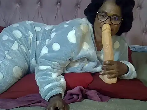 [14 Jun 08:15] Private Show - springbock56 캠 모델의 동영상