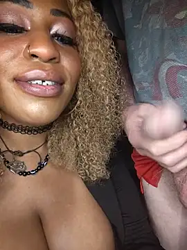 [23 Jul 20:23]🤤🔥💯😜 Public Backyard Show Recording:🤤 3 min Sloppy Face Fuck POV 🤤🤤💯🔥 - Video von AmazonianMistress Cam-Model