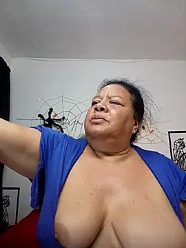 [31 Oct 13:21] Private Show - Shanttal0272 캠 모델의 동영상