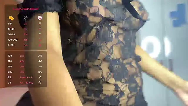 big ass - video by ninapego cam model