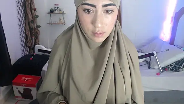 [14 Jul 11:03] Private Show I fucked my harsh and thick cock hard - video by chaymae_nah_ cam model