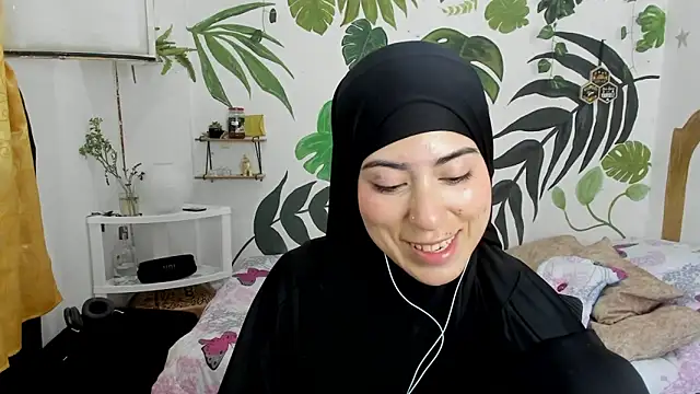 she smokes a cigarette - video by chaymae_nah_ cam model