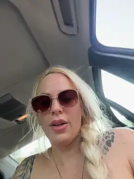 Dildo fuck & Squirt