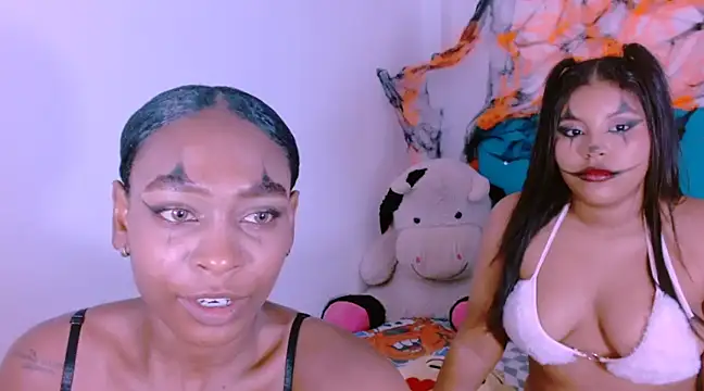 Delicious Halloween pussy blowjob - video by ladypussy69 cam model