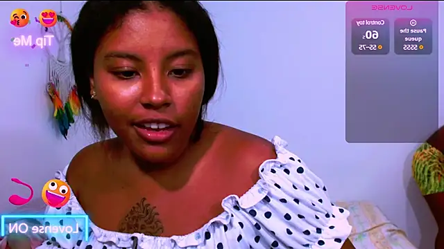 lesbians licking pussy - video by ladypussy69 cam model