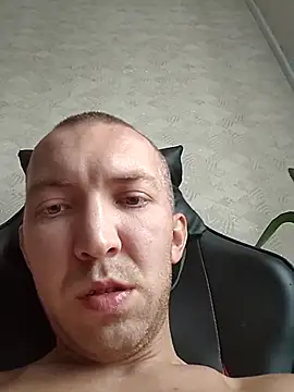 ] Public Show - ক্যাম মডেল _uncle_Mitya-43_-এর ভিডিও