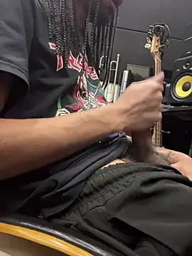 Cum shot show - video by FavelaDaddyCum cam model