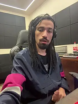 TIP ME TO HELP TO CUMM - فيديو من FavelaDaddyCum موديل الكام