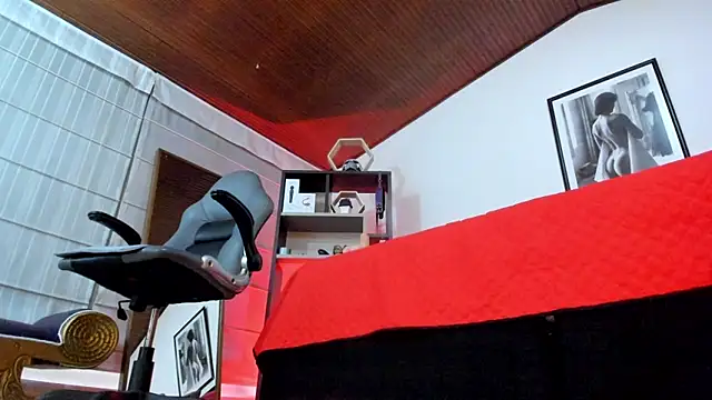 fuck — filmik Veronica_Jacobss, modela(-lki) na kamerkach