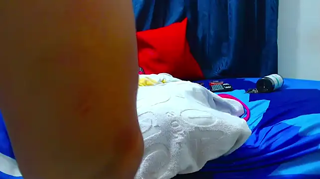 [17 Sep 02:08] Private Show - video by kenyka_bigass cam model