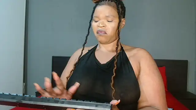 SHOW PUSSY FROM THE BACK