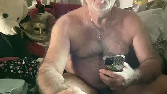 JERKING MY DICK HARD ON SOCIAL MEDIA - Video von EroticVenetian Cam-Model