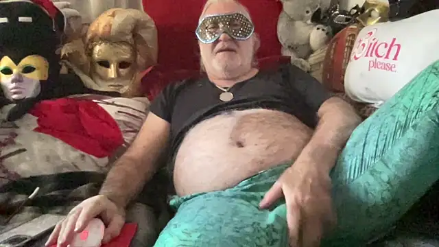 CUMMING HARD WITH VENETIAN MASK - Video von EroticVenetian Cam-Model