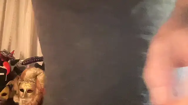 OMG WHAT A MIND-BLOWING ASS DADDY - video by EroticVenetian cam model