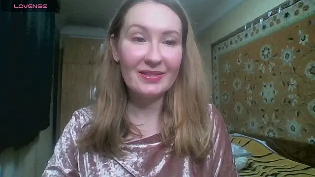 I show my video and photo - video by AnnaXLovers cam model