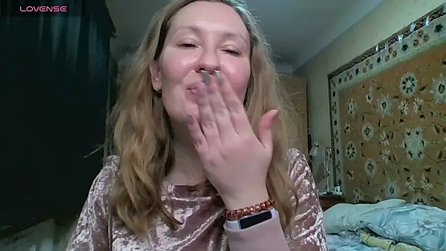 Just sensual strip - video by AnnaXLovers cam model