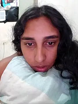 [6 Nov 16:59] 🍑😋🍓 - vidéo du modèle de showcams Morena_hottd