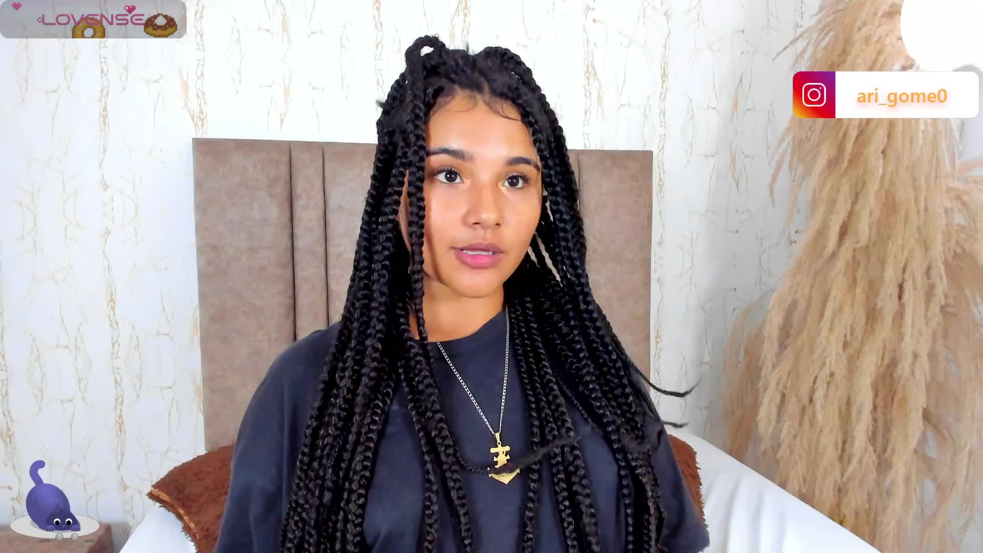 squeeze me love - Video von ArigyGomez Cam-Model